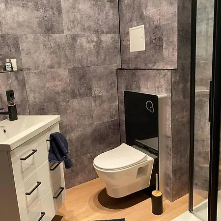 Appartement Innenstadt Refugium In Ruhiger Wasserlage+balkon