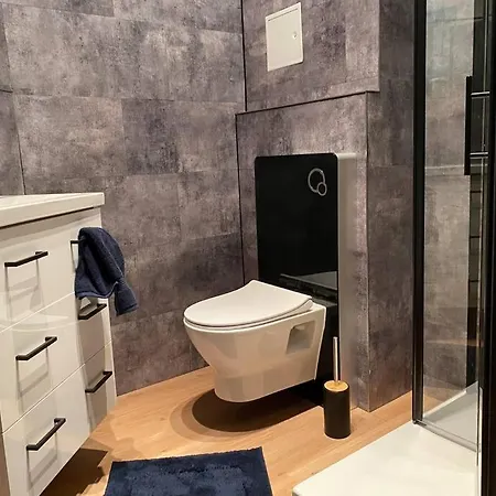 Apartament Innenstadt Refugium In Ruhiger Wasserlage+balkon Lipsk