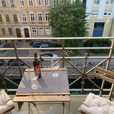 Innenstadt Refugium In Ruhiger Wasserlage+balkon Appartement Leipzig