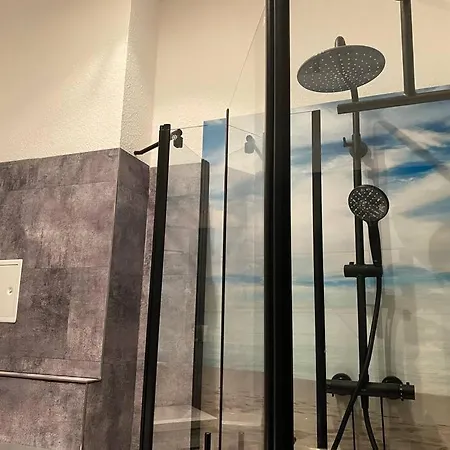 Innenstadt Refugium In Ruhiger Wasserlage+balkon Leipzig