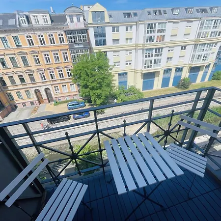 Innenstadt Refugium In Ruhiger Wasserlage+balkon Daire *
