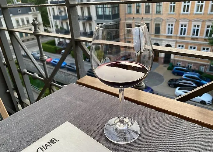 아파트 Innenstadt Refugium In Ruhiger Wasserlage+balkon *