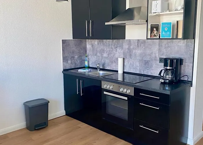 Апартаменты Innenstadt Refugium In Ruhiger Wasserlage+balkon Лейпциг