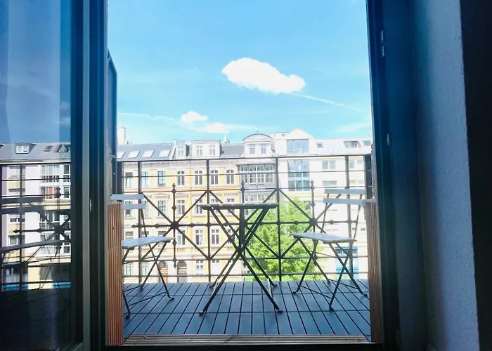 Innenstadt Refugium In Ruhiger Wasserlage+balkon *